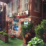 Lika Laleli Apartmanhotel 2*