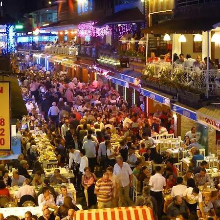 Aparthotel Lika Laleli 2*