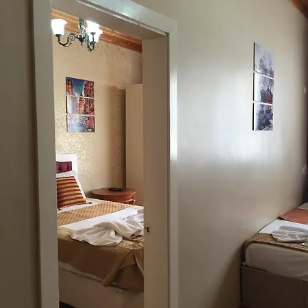 Lika Laleli Apartmanhotel 2*