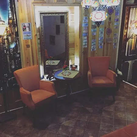 Lika Laleli Istanbul