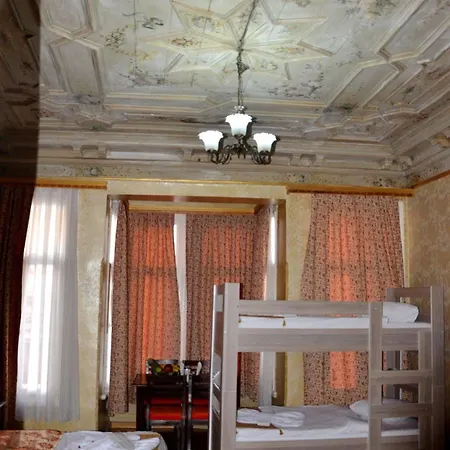 Lika Laleli Aparthotel